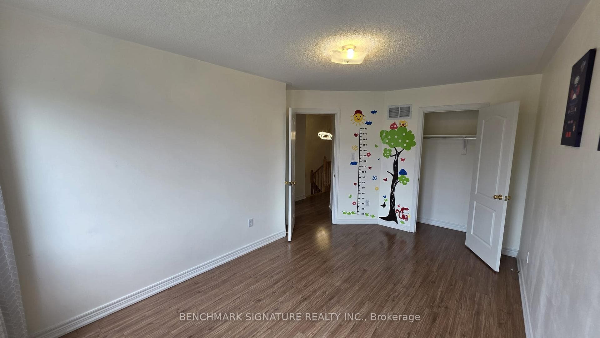 2030 Bur Oak Avenue photo 30