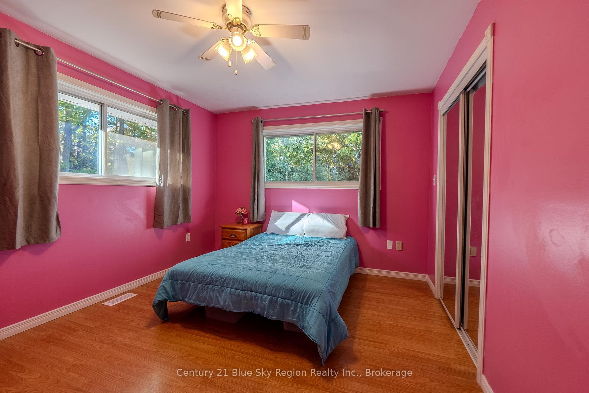89 Sunrise Bay Drive photo 21