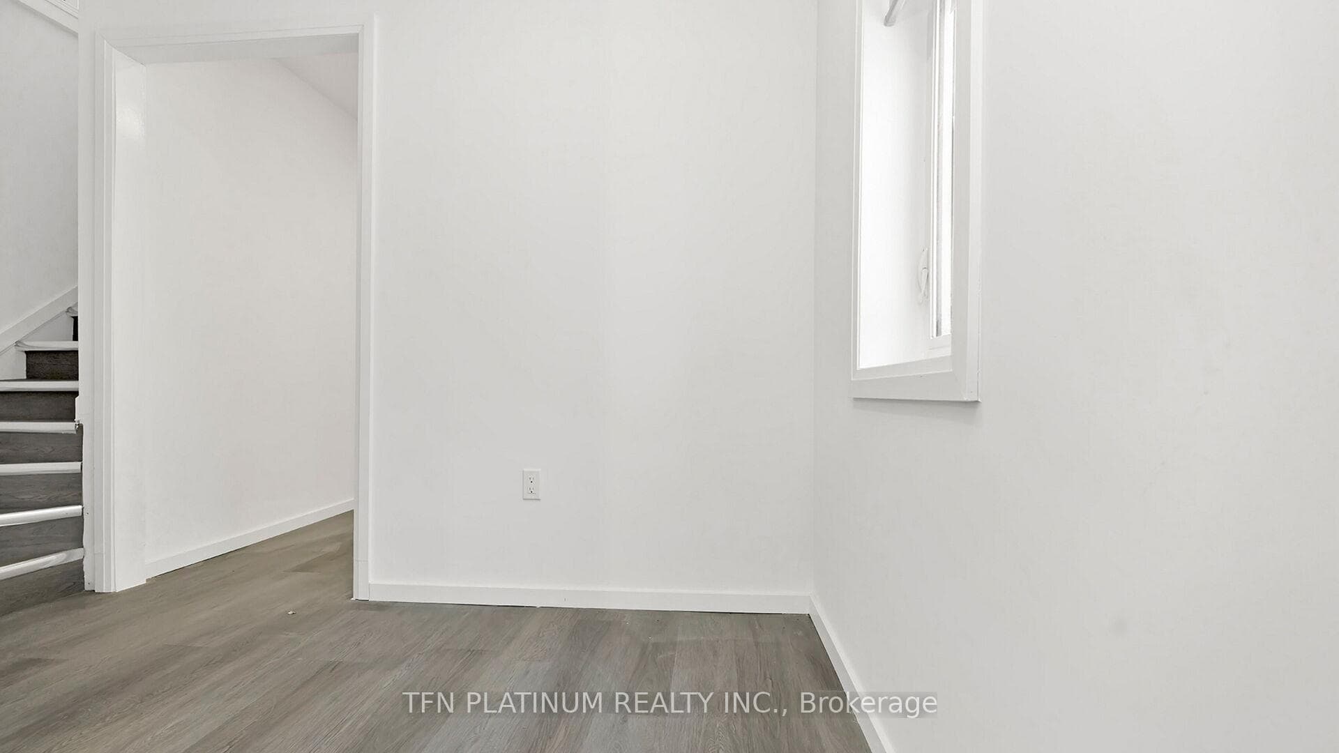 229 Queen Street Unit 02 photo 15
