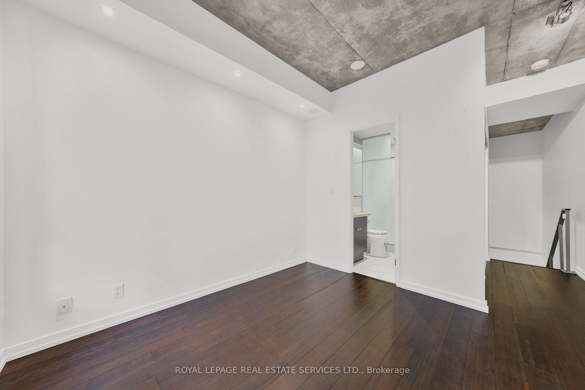 1 Shaw Street Unit 106 photo 24