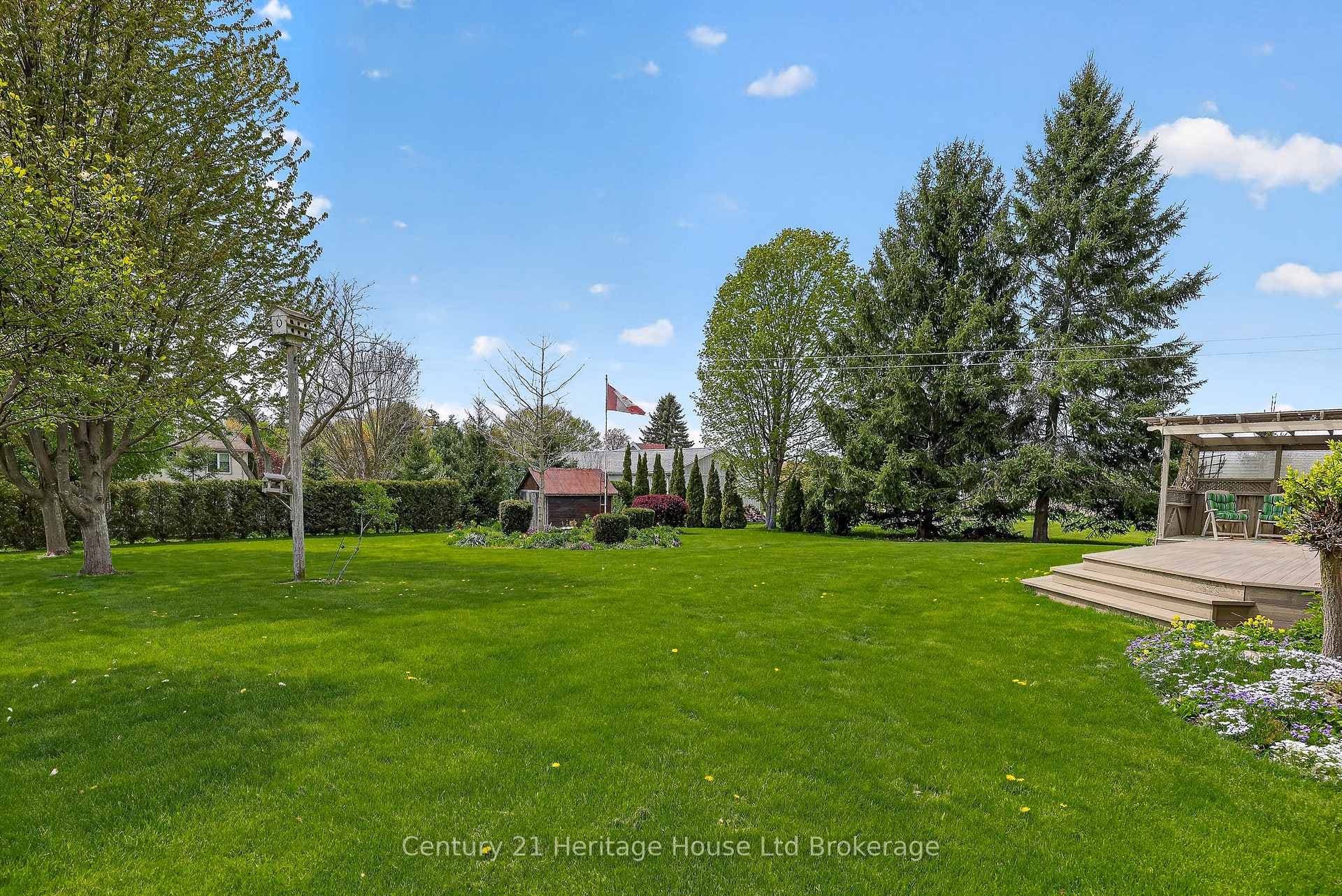15 Hampden Street photo 42
