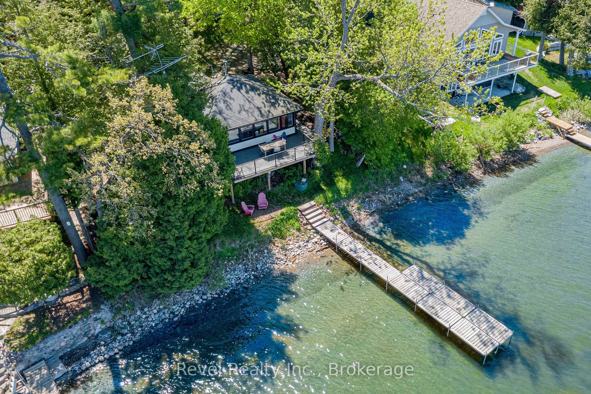 8004 Taits Beach Road photo 2