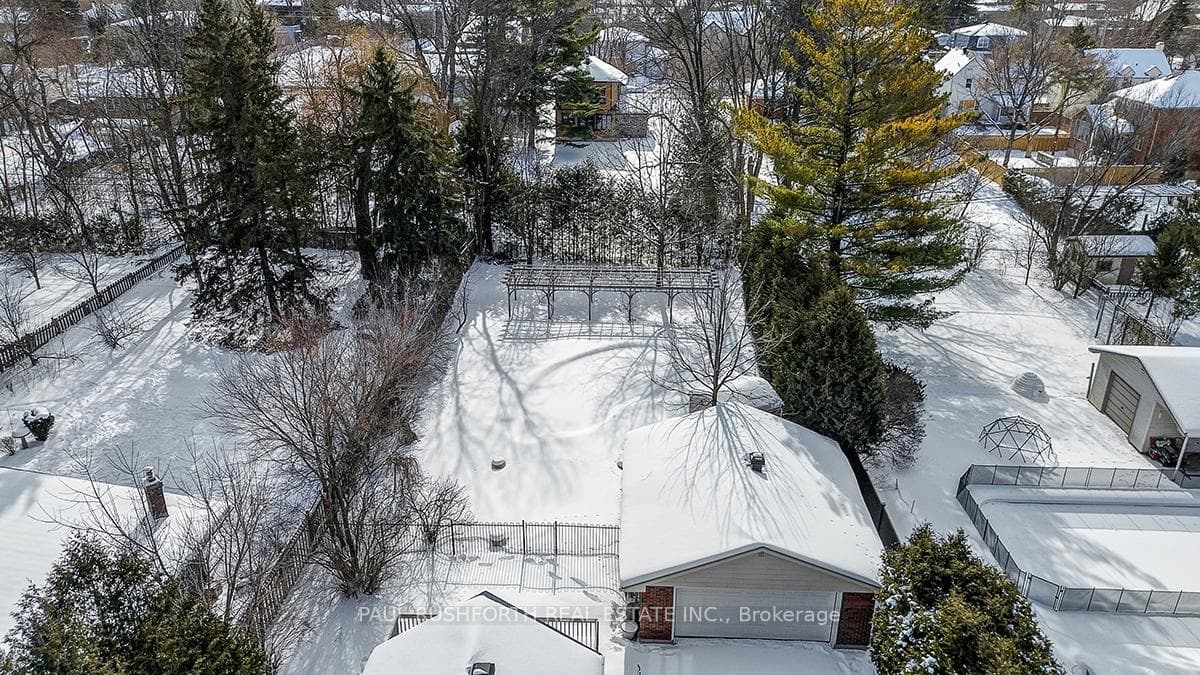 386 Billings Avenue photo 33