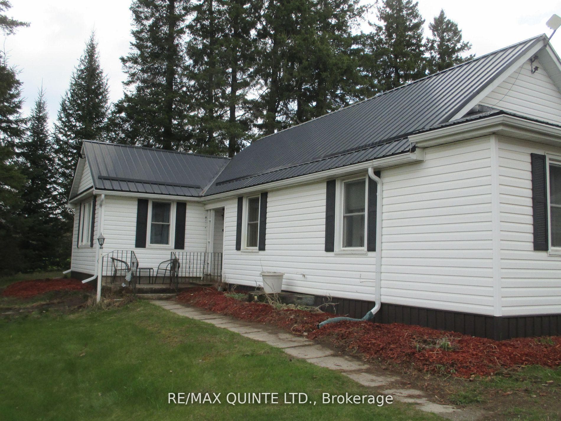 142 Crookston Road photo 16