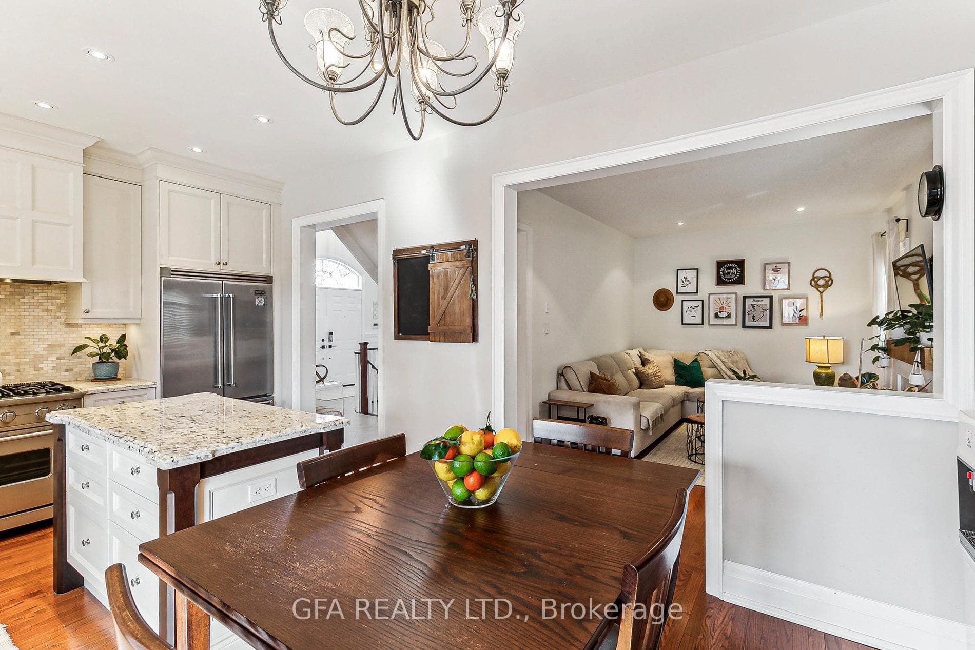 1346 Sandpiper Road photo 16