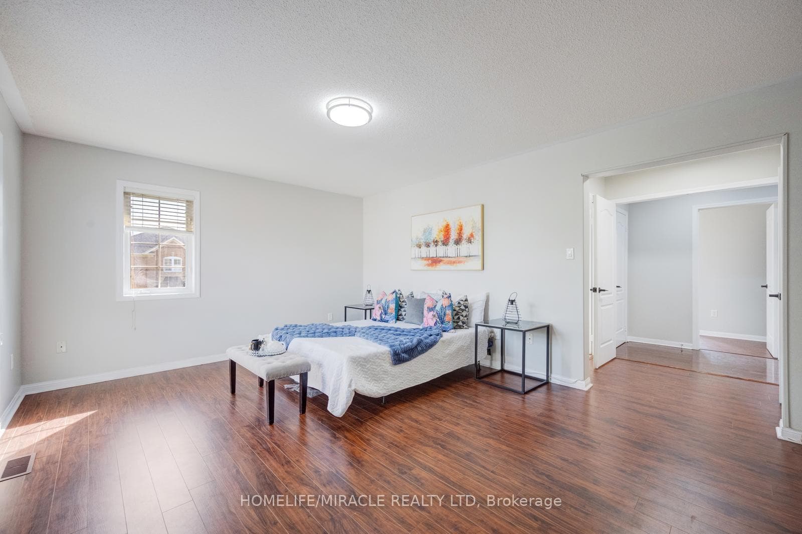 17 Latania Boulevard photo 22
