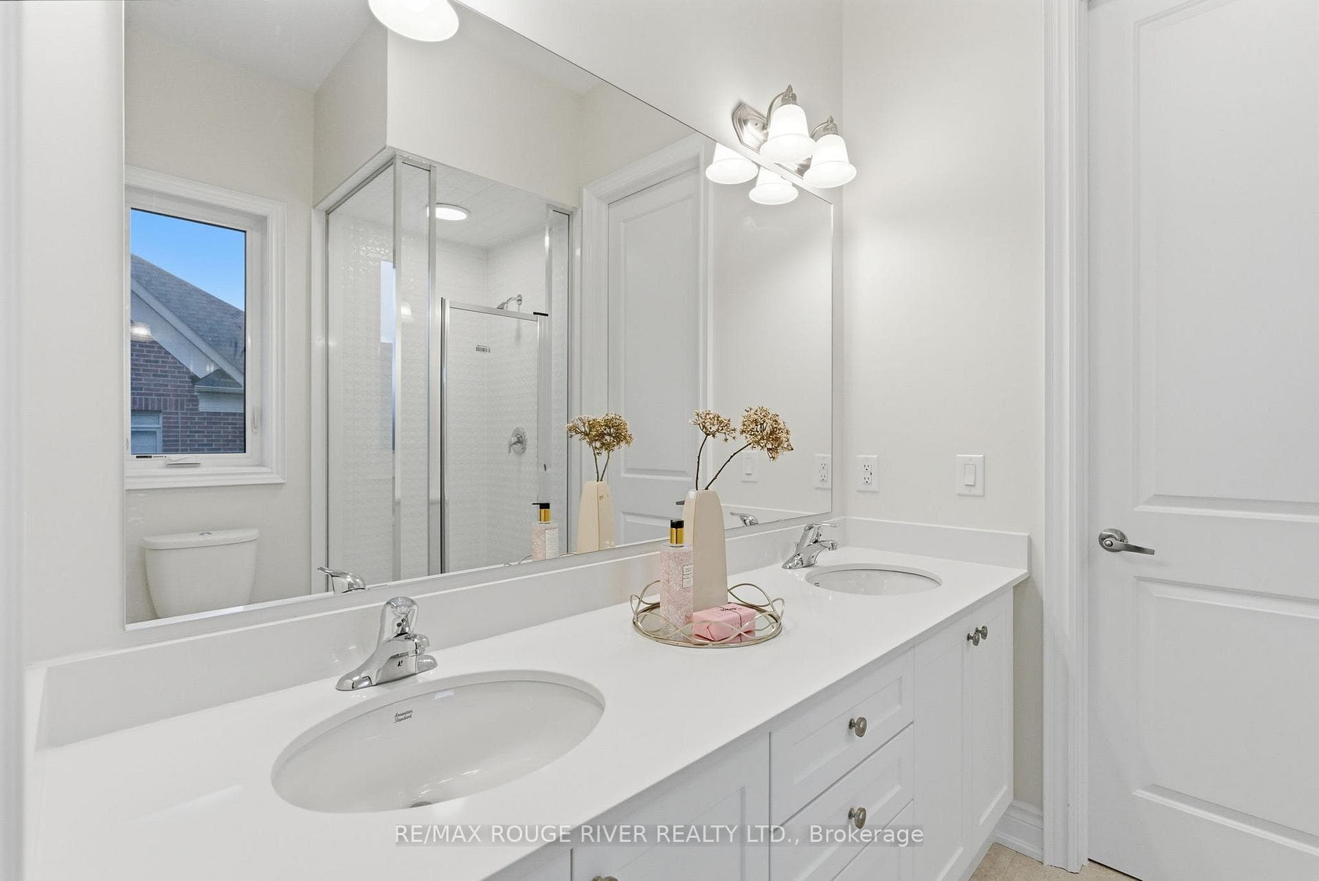 15 Brabin Circle photo 39