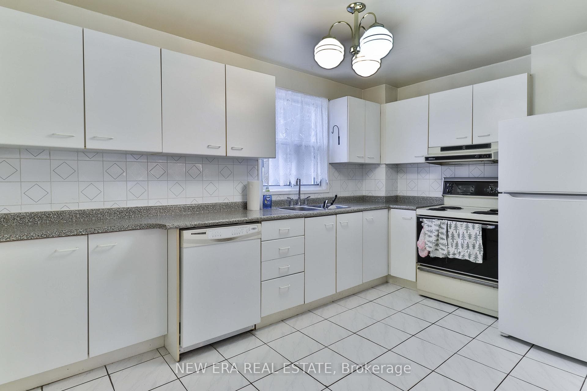 27 Dell Park Avenue photo 15