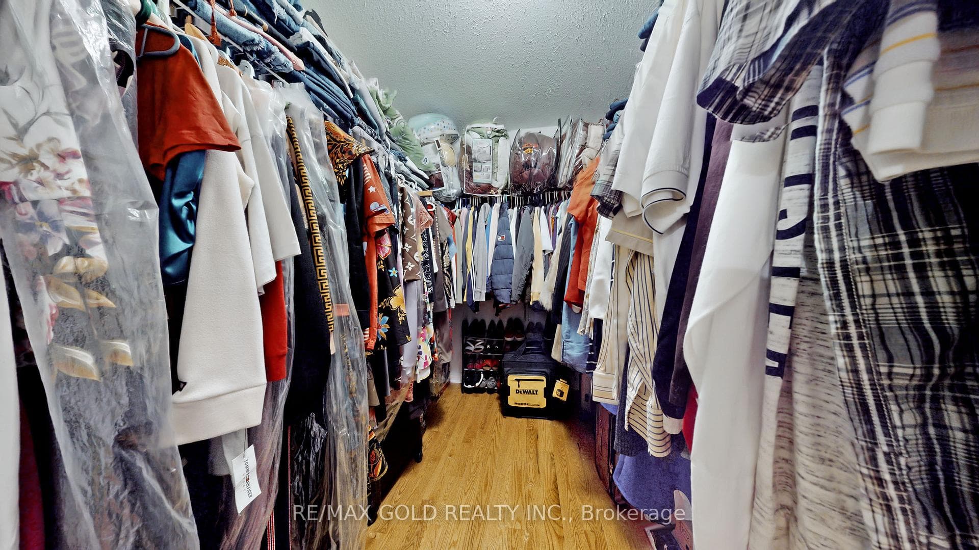 64 Prue Court photo 17