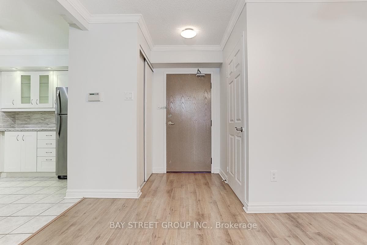 8501 Bayview Avenue Unit 1108 photo 5