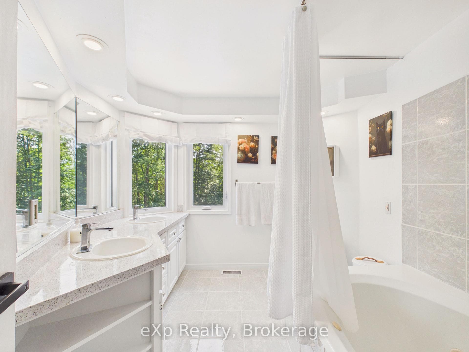 20 Highland Crescent photo 20