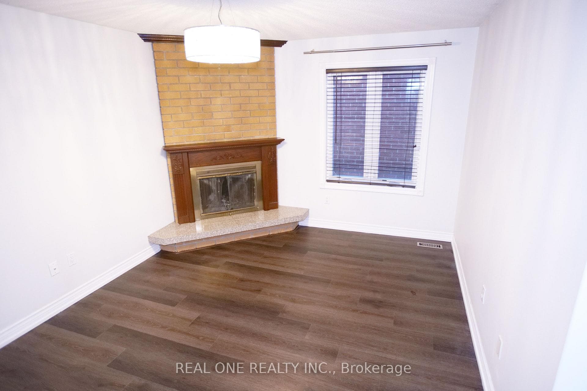 139 Campbell Avenue photo 14