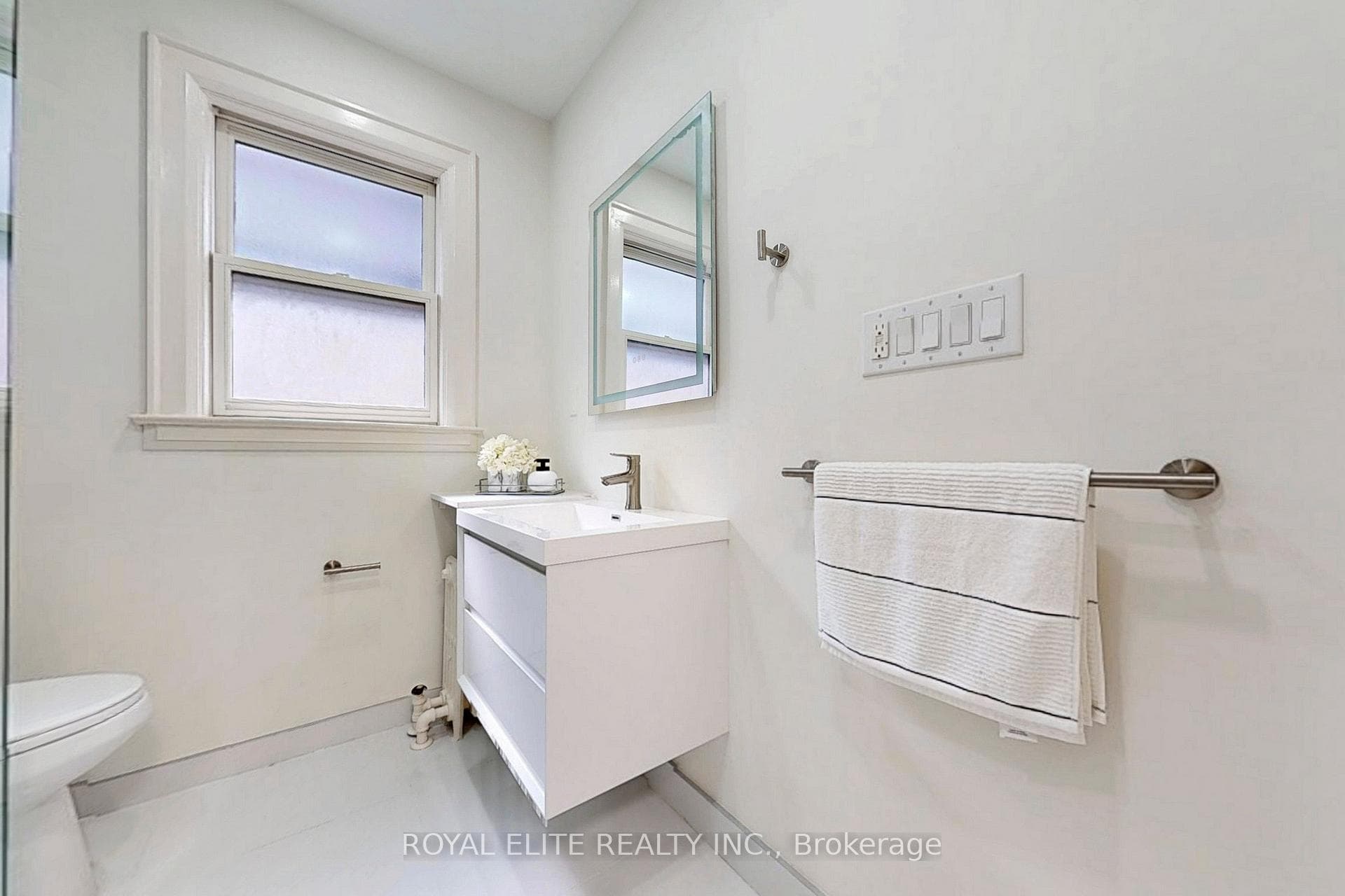 177 Glengrove Avenue photo 33
