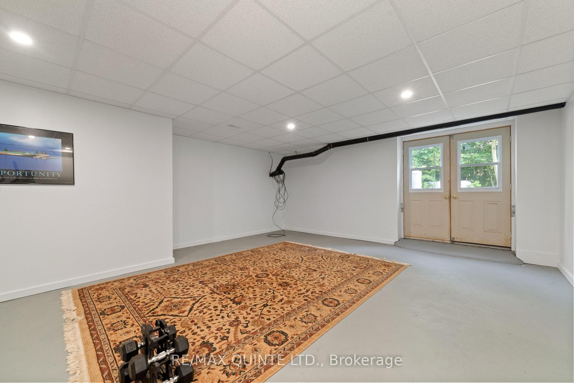 99 SANDY COVE Drive photo 28