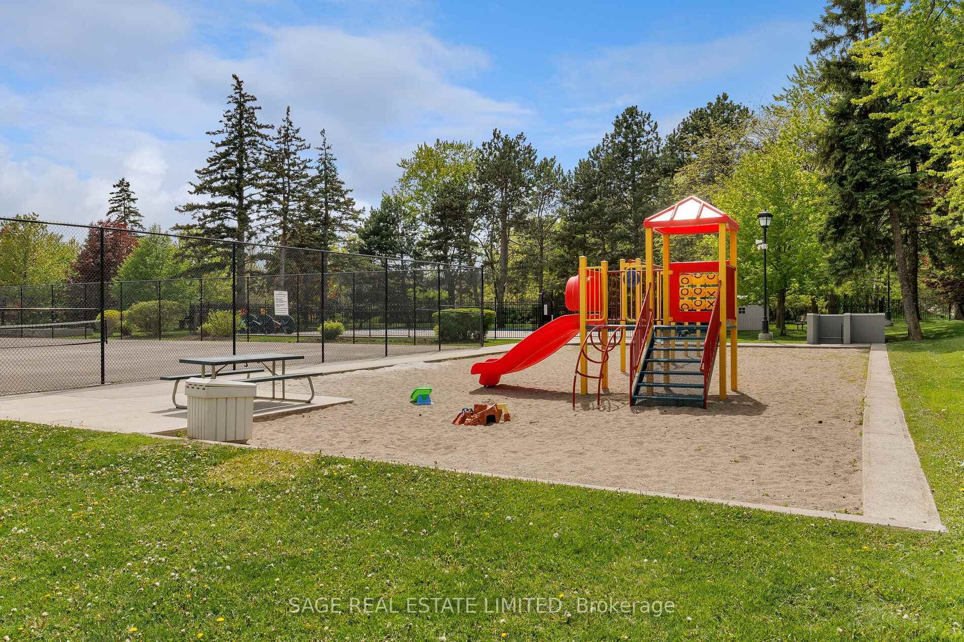 61 Richview Road Unit 510 photo 41