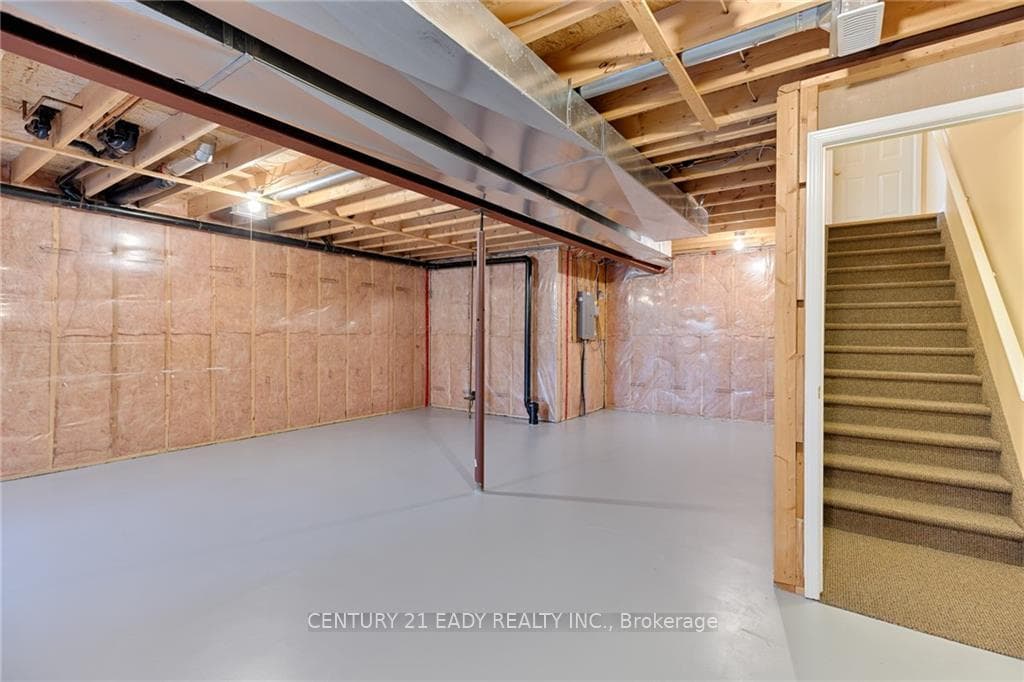 837 EIGHTH Street photo 27