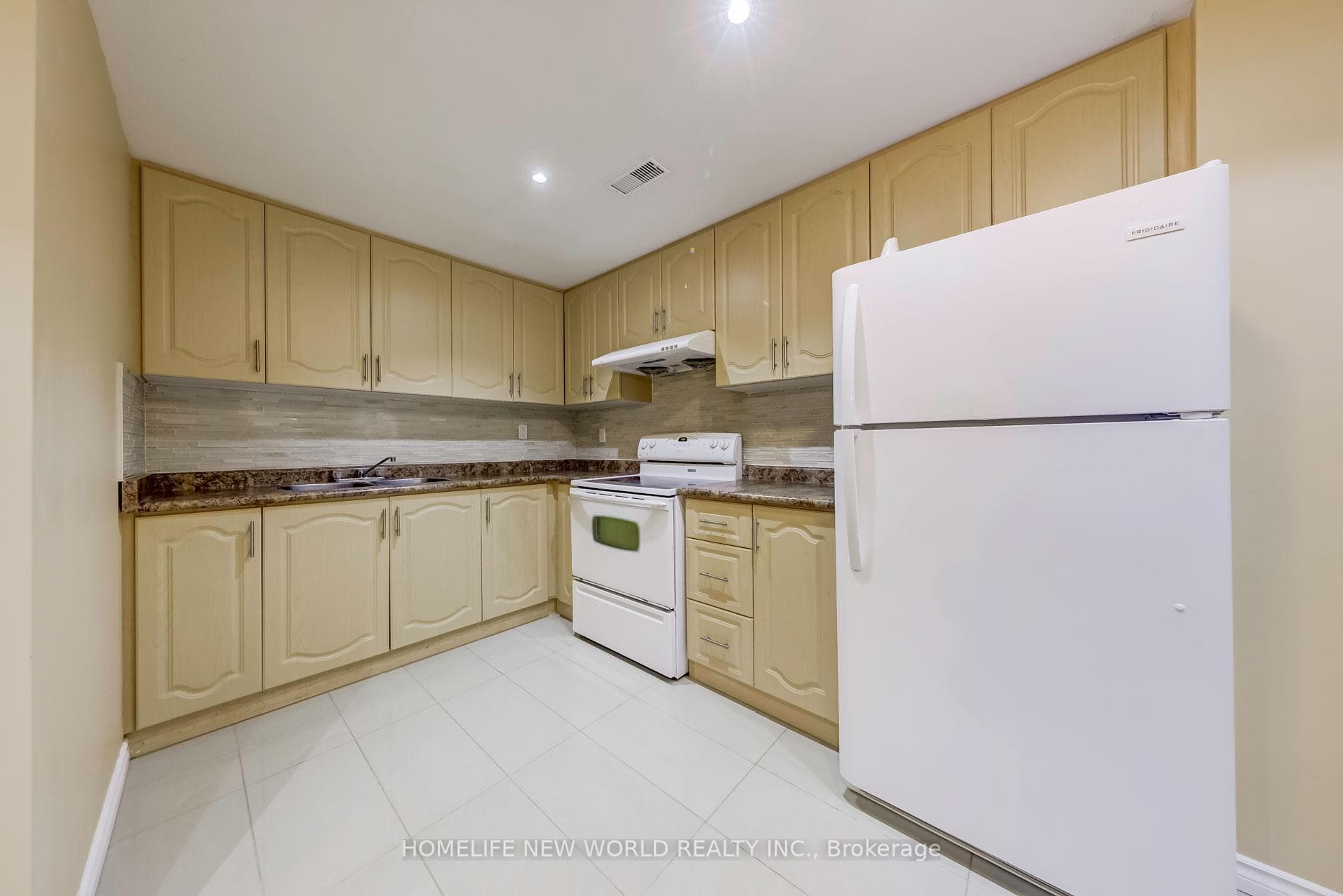 1 Cabernet Road photo 31