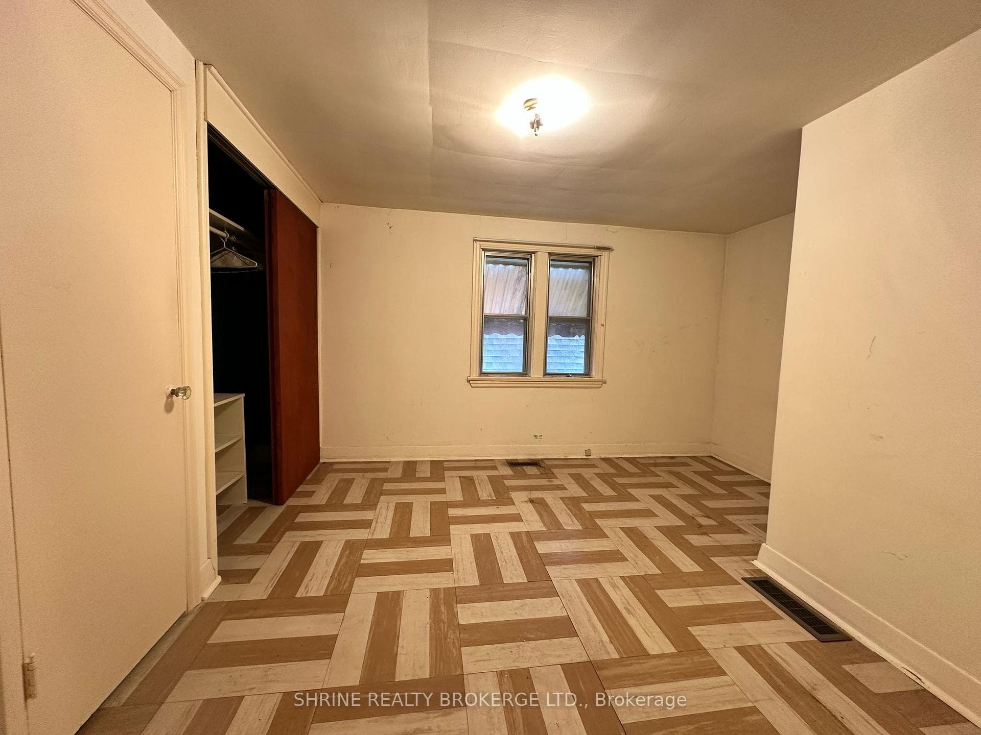 801 Hamilton Road photo 18