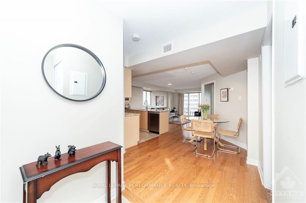 429 SOMERSET Street Unit 1205 photo 9