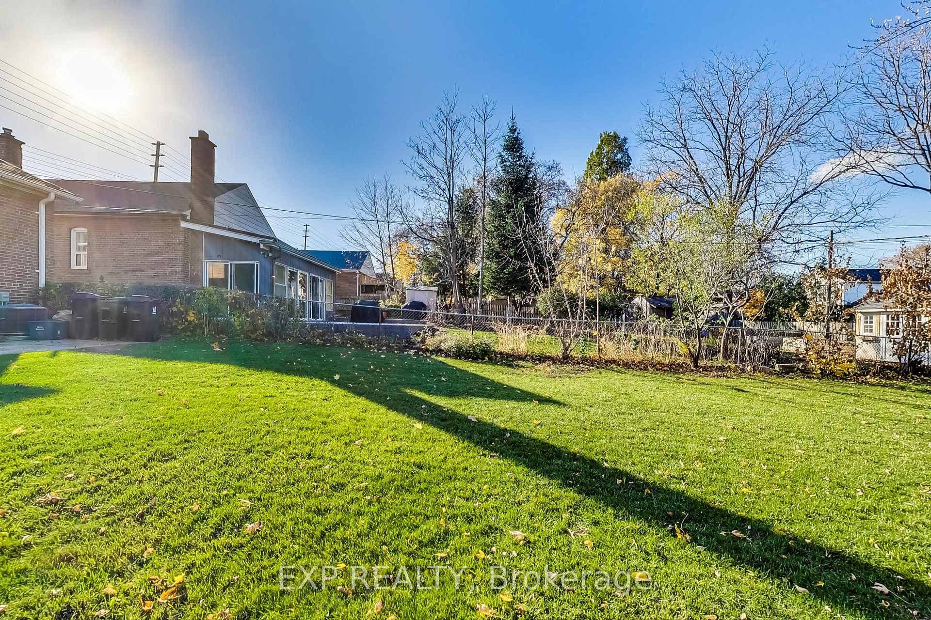 44 Dixon Road photo 38