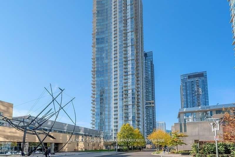 35 Mariner Terrace Unit 4601 photo 18