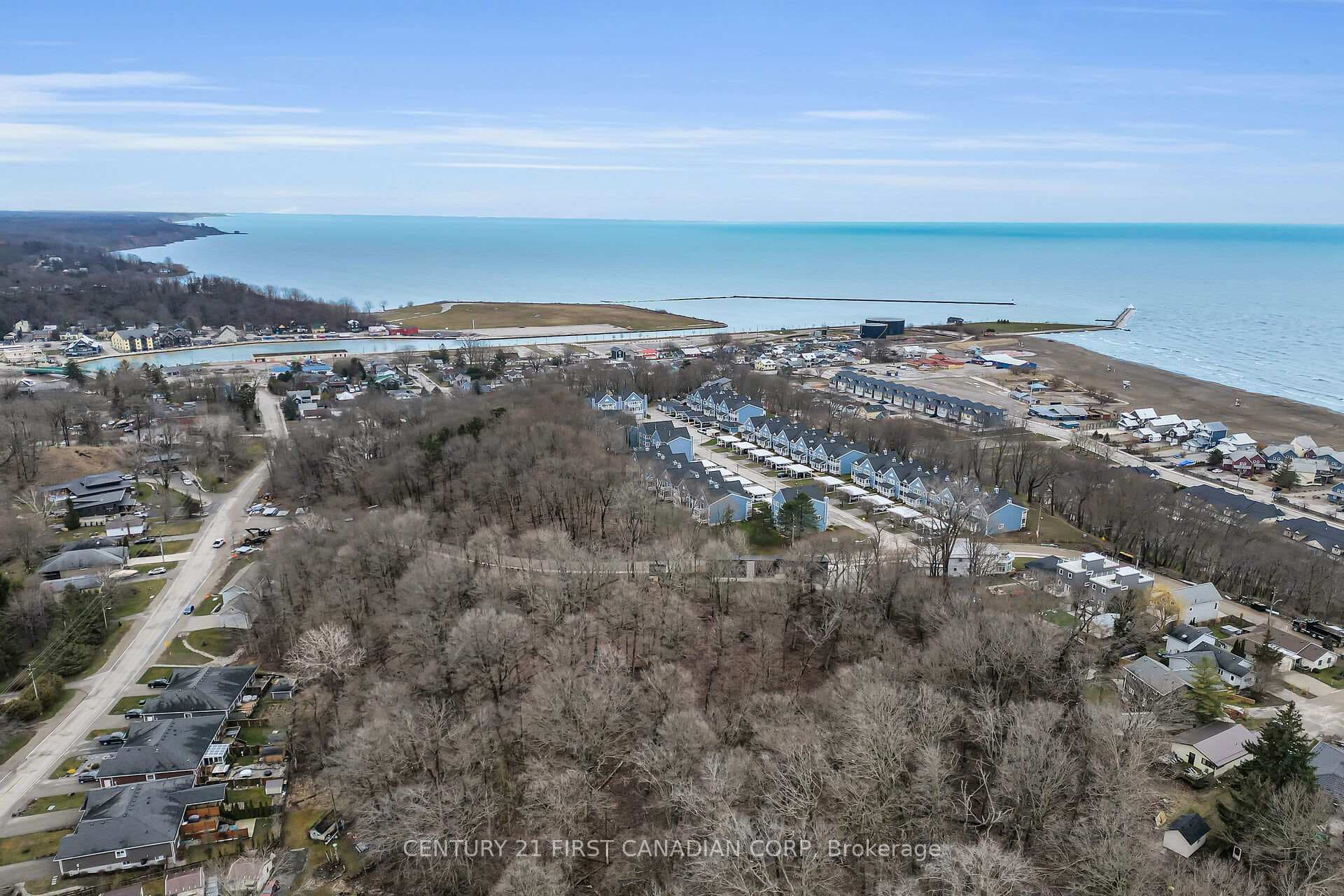 32 REGATTA Way photo 36