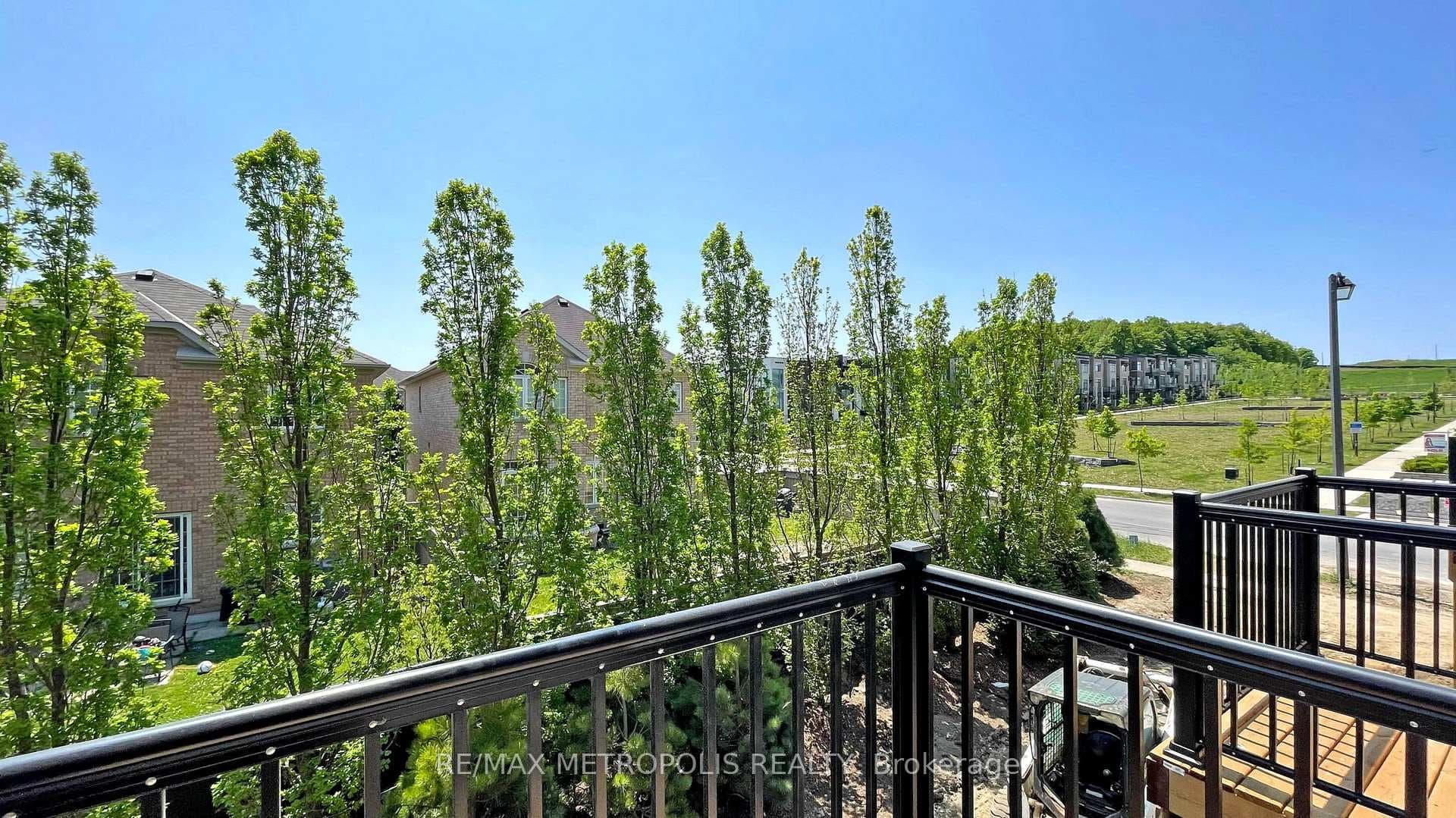 157 Rattenbury Road photo 31