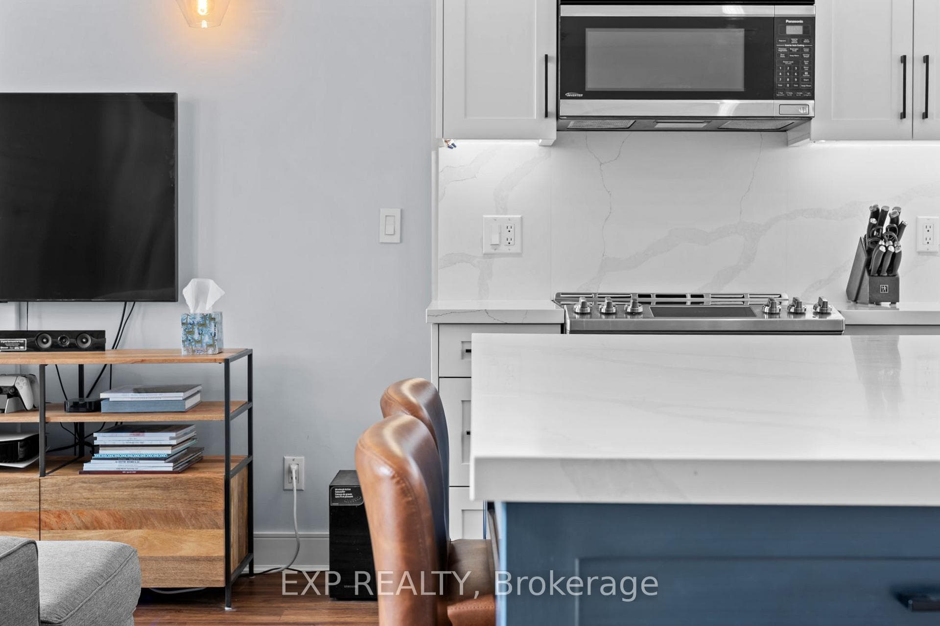 250 Manitoba Street Unit 637 photo 15