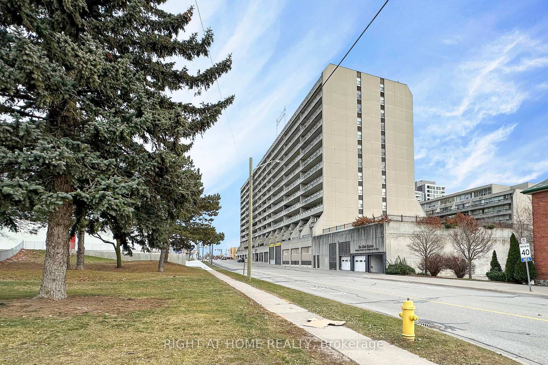 55 William Street Unit 614 photo 28