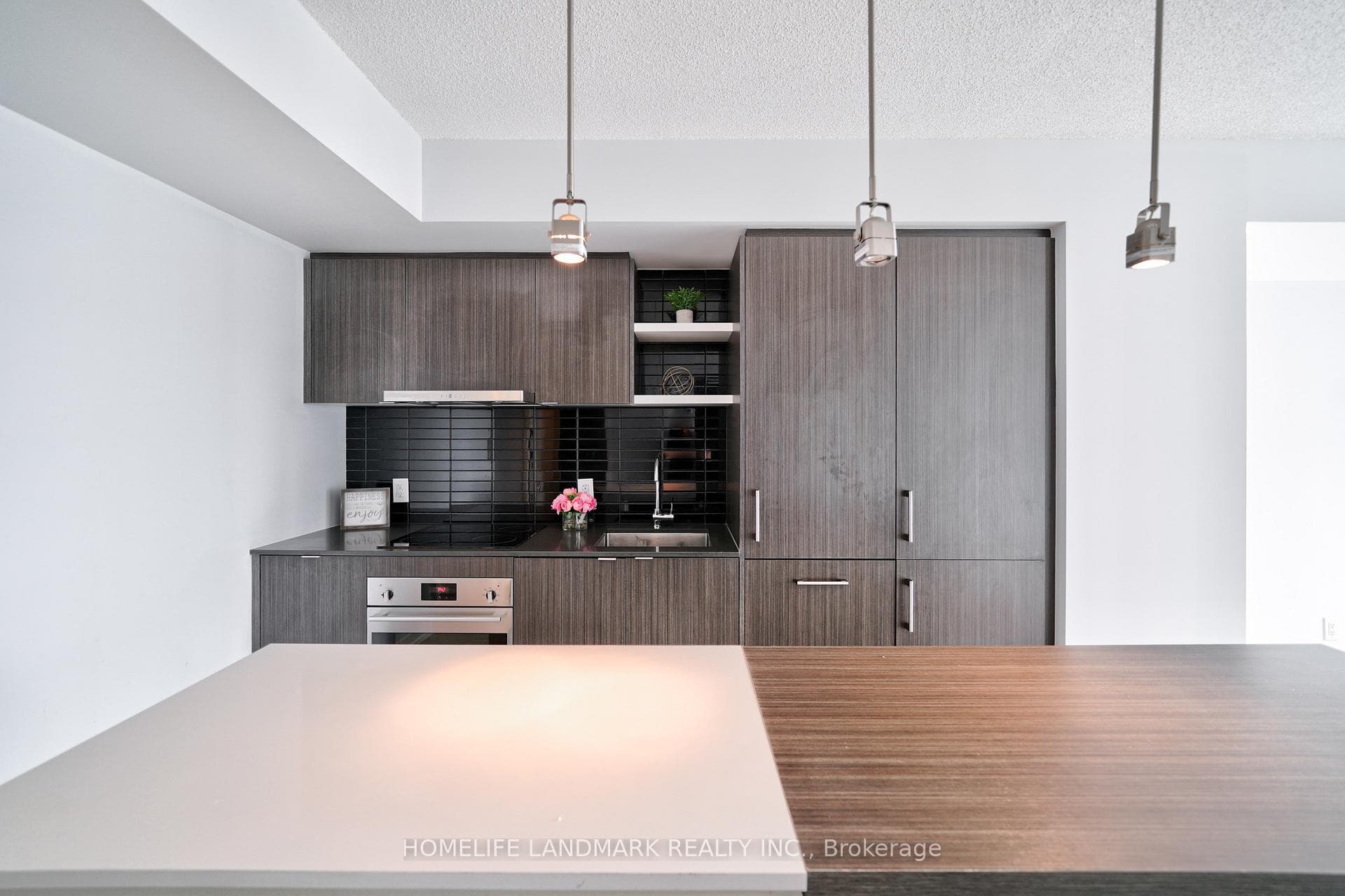 88 Harbour Street Unit 3309 photo 11