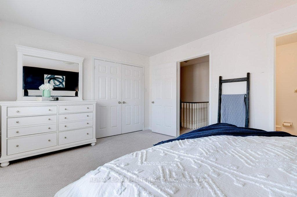 5090 Fairview Street Unit 40 photo 22