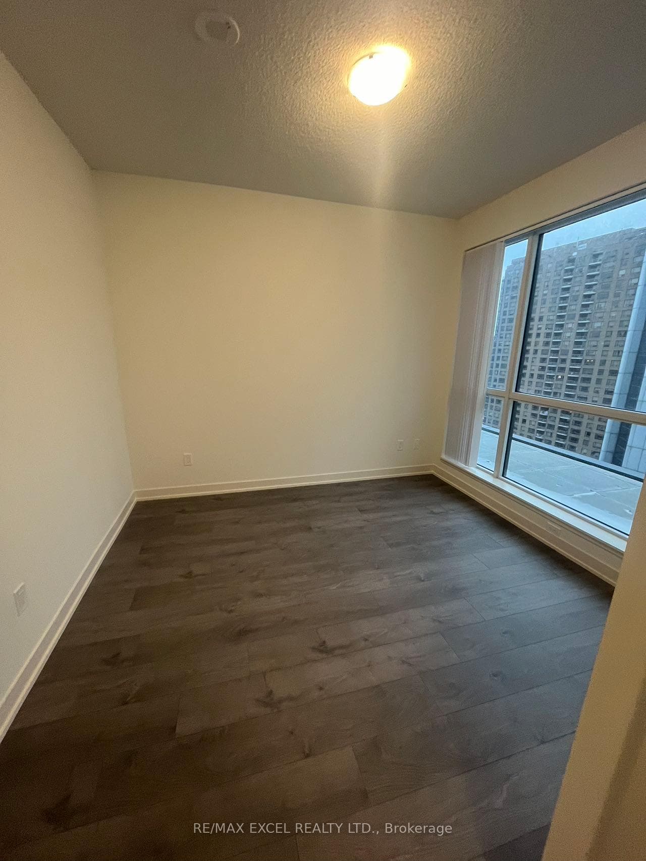 4955 Yonge Street Unit 1617 photo 7