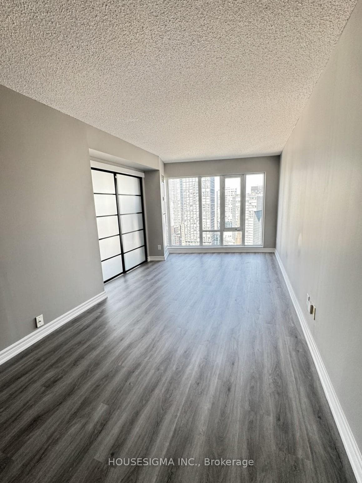 210 Victoria Street Unit 2703 photo 7