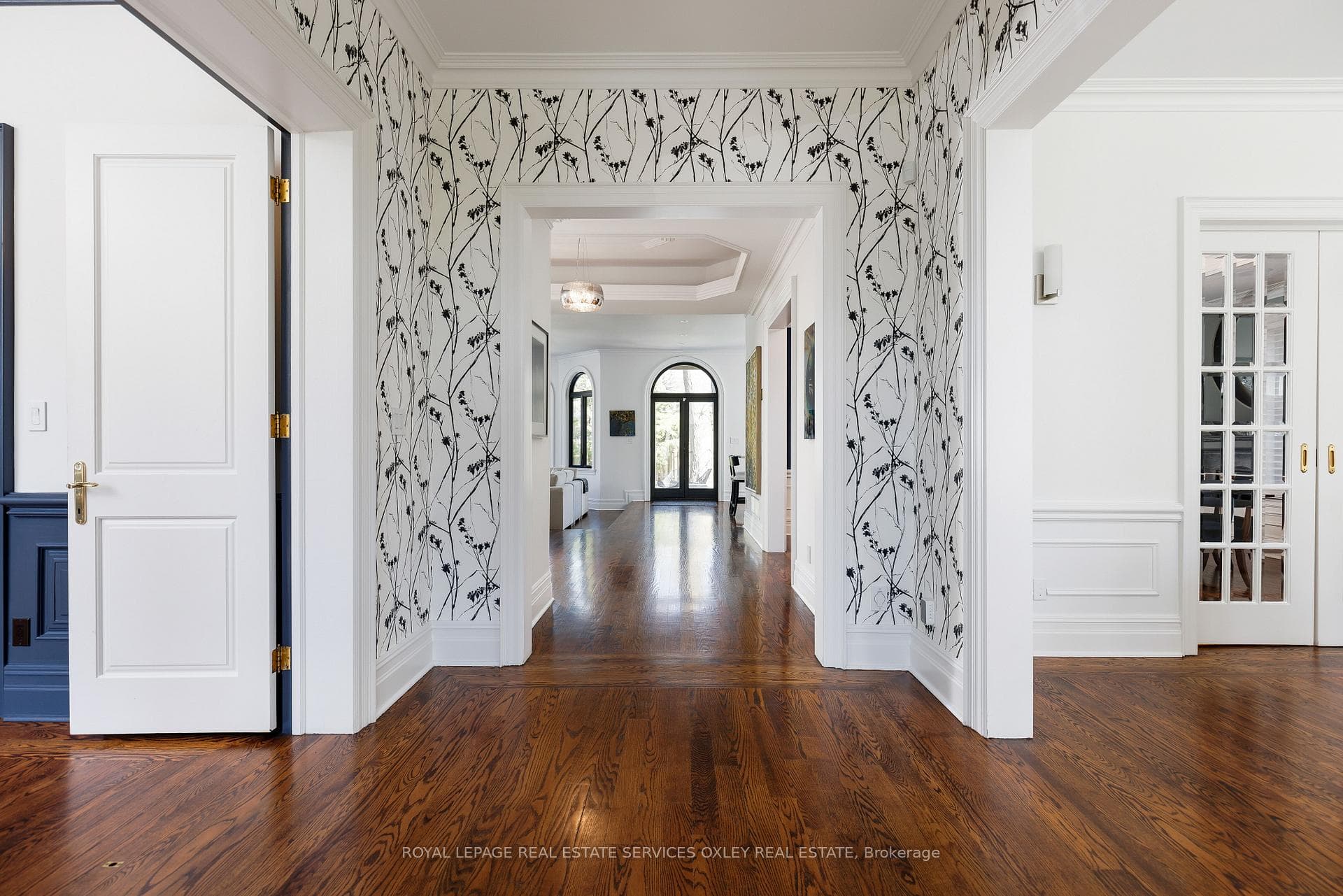 192 Glenrose Avenue photo 4