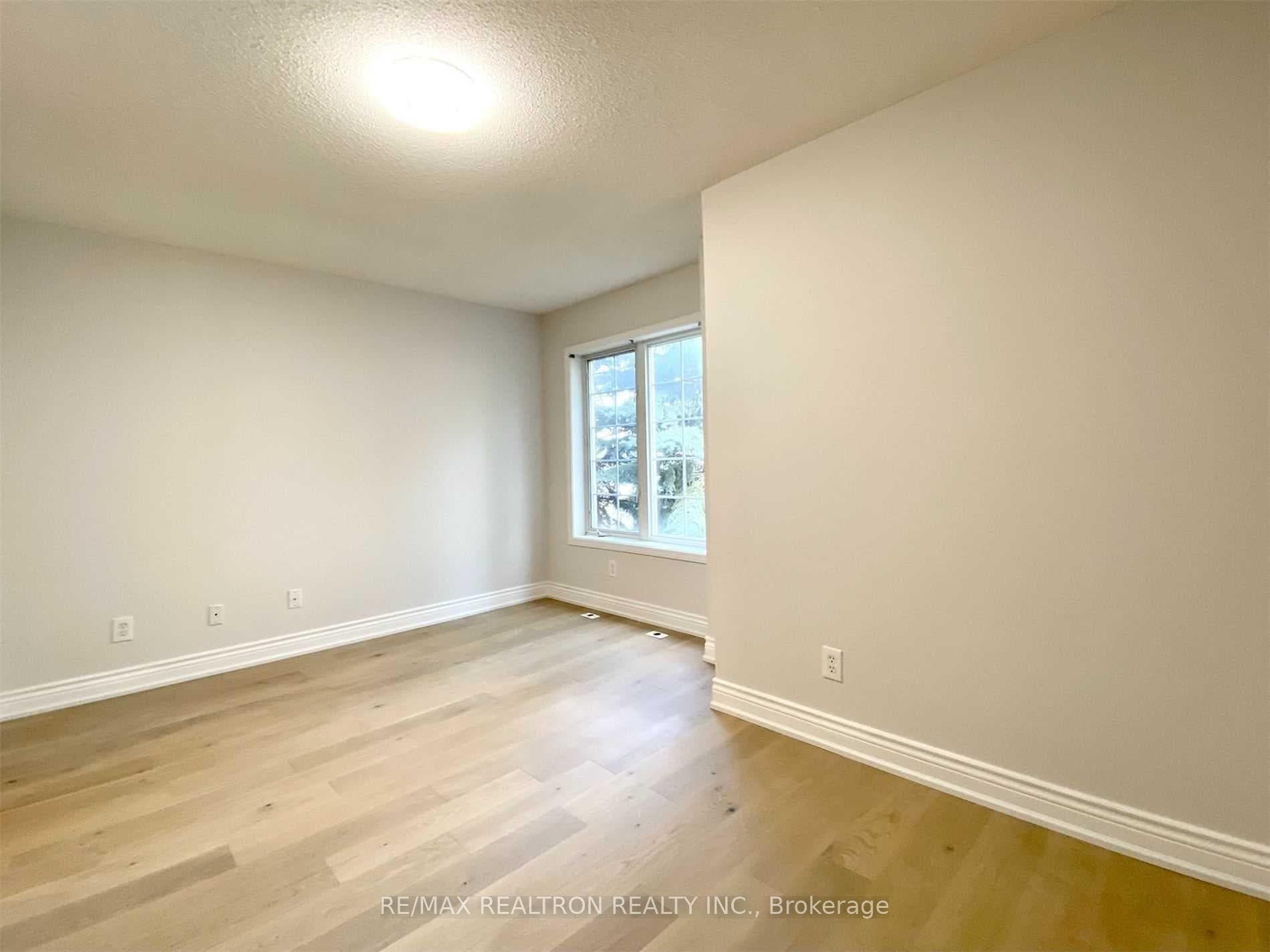 1 Alpen Way Unit 13A photo 16