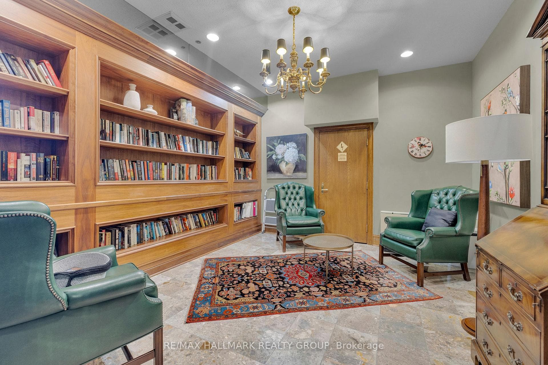 1480 Riverside Drive Unit 2204 photo 26
