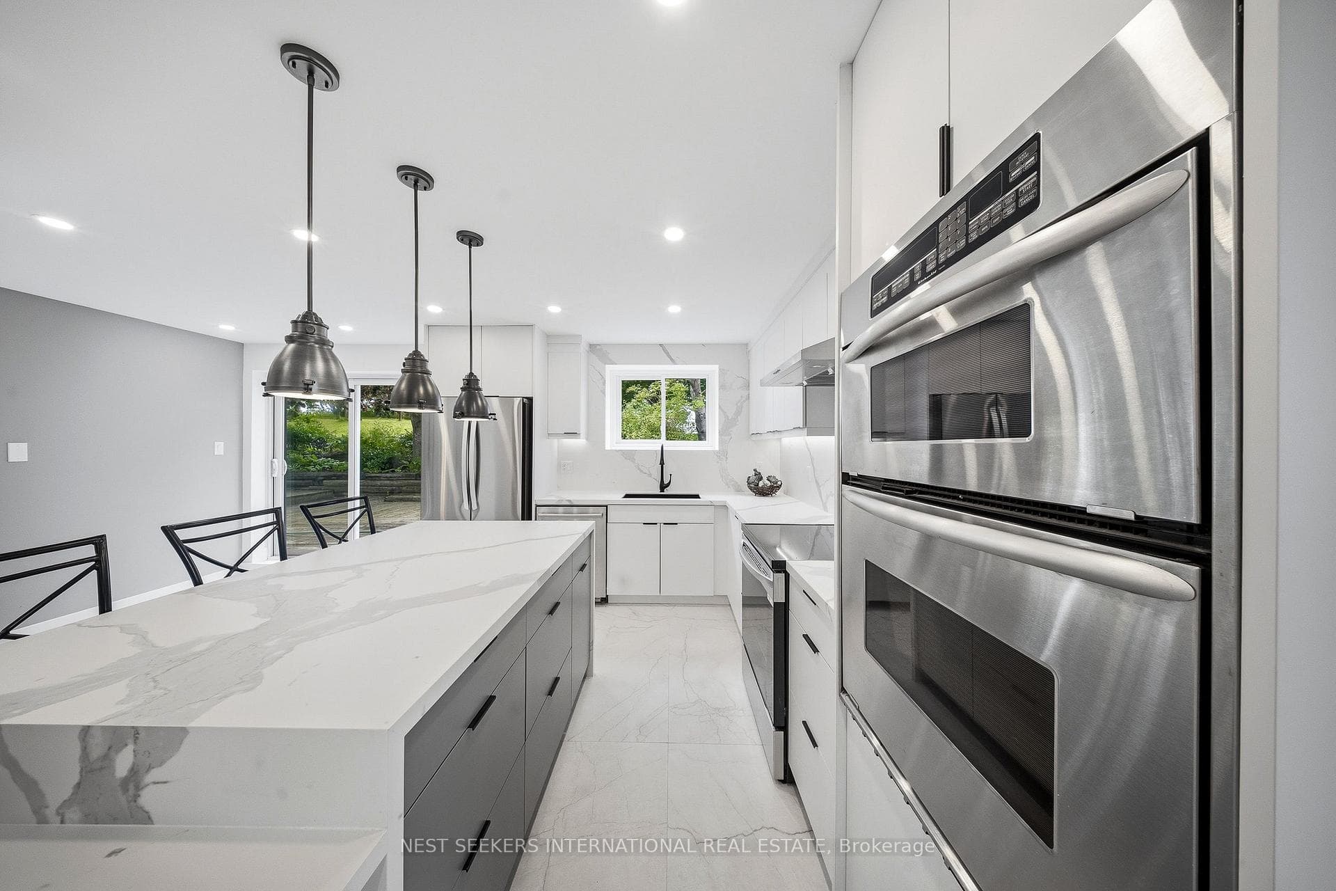 17520 Keele Street photo 13