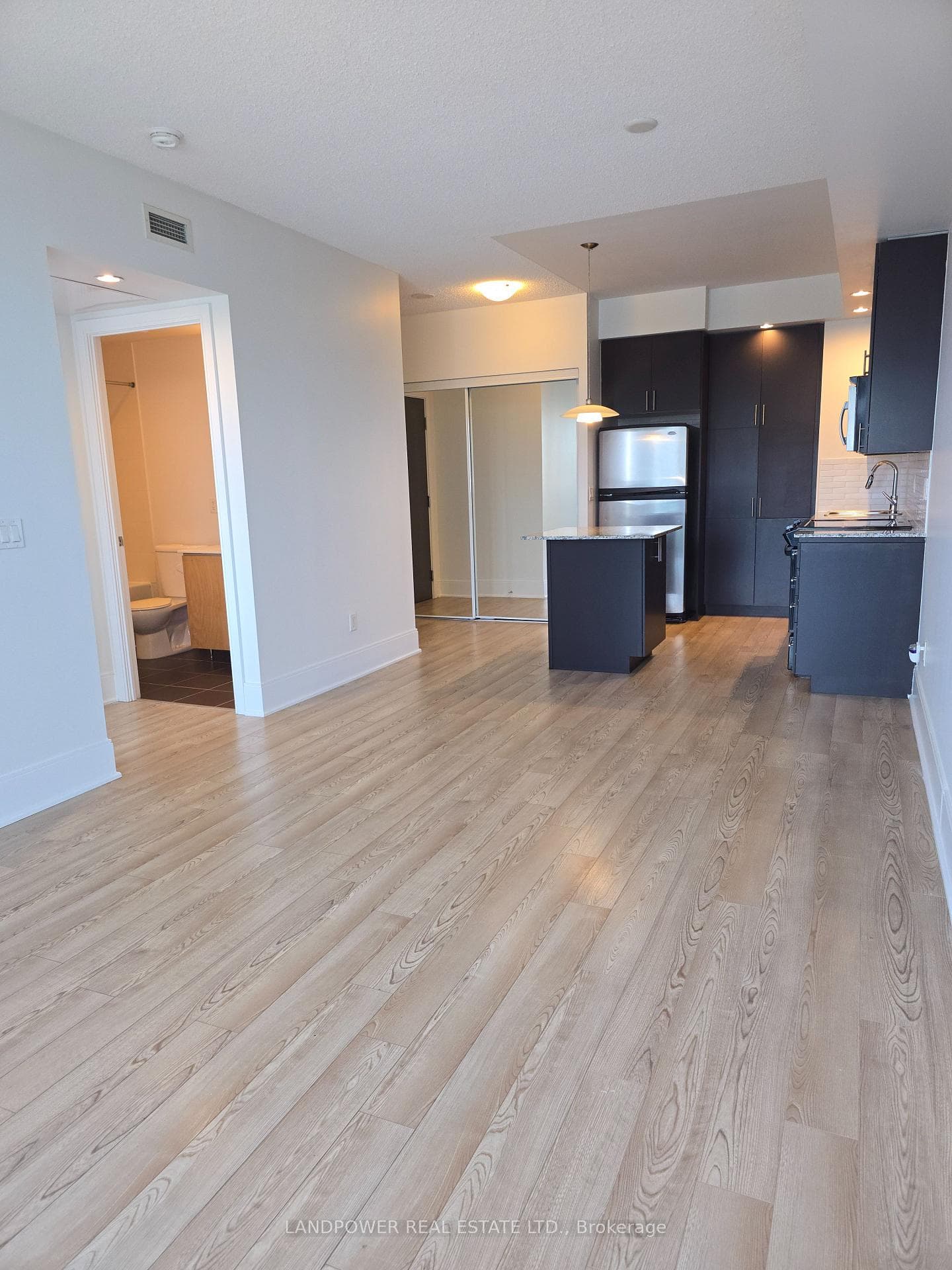 181 Wynford Drive Unit 1001 photo 13