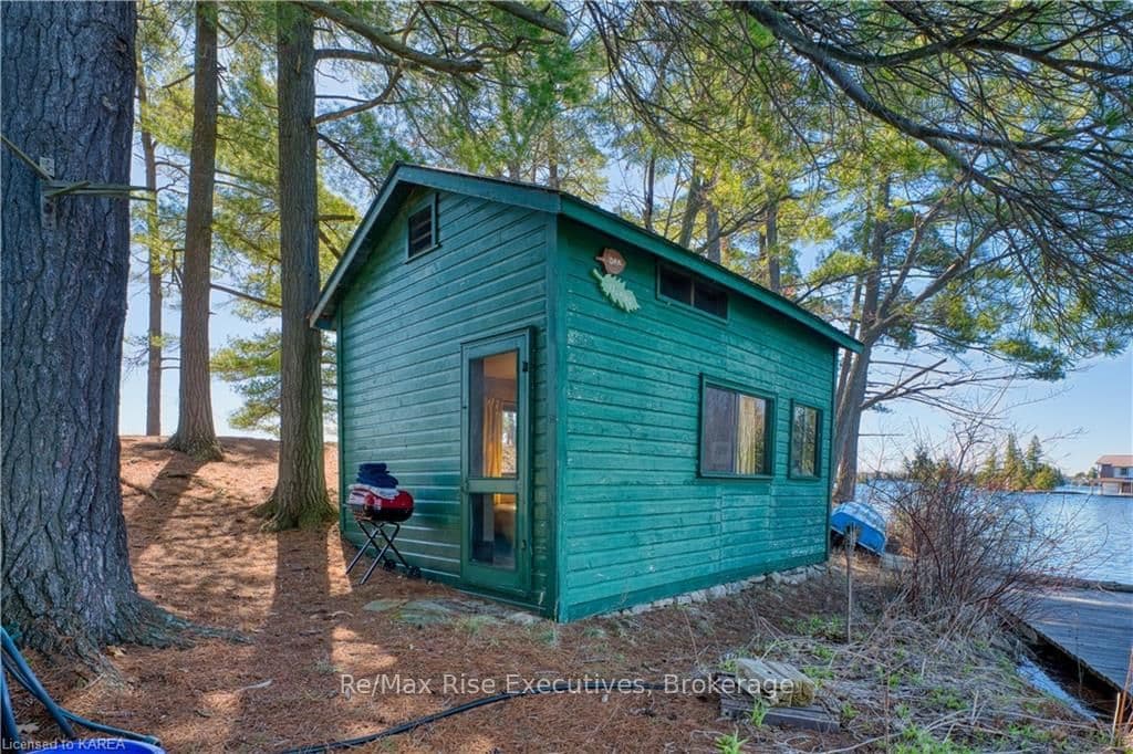 6409 BIG RIDEAU Road photo 19