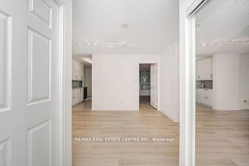 4850 Glen Erin Drive Unit 109 photo 6