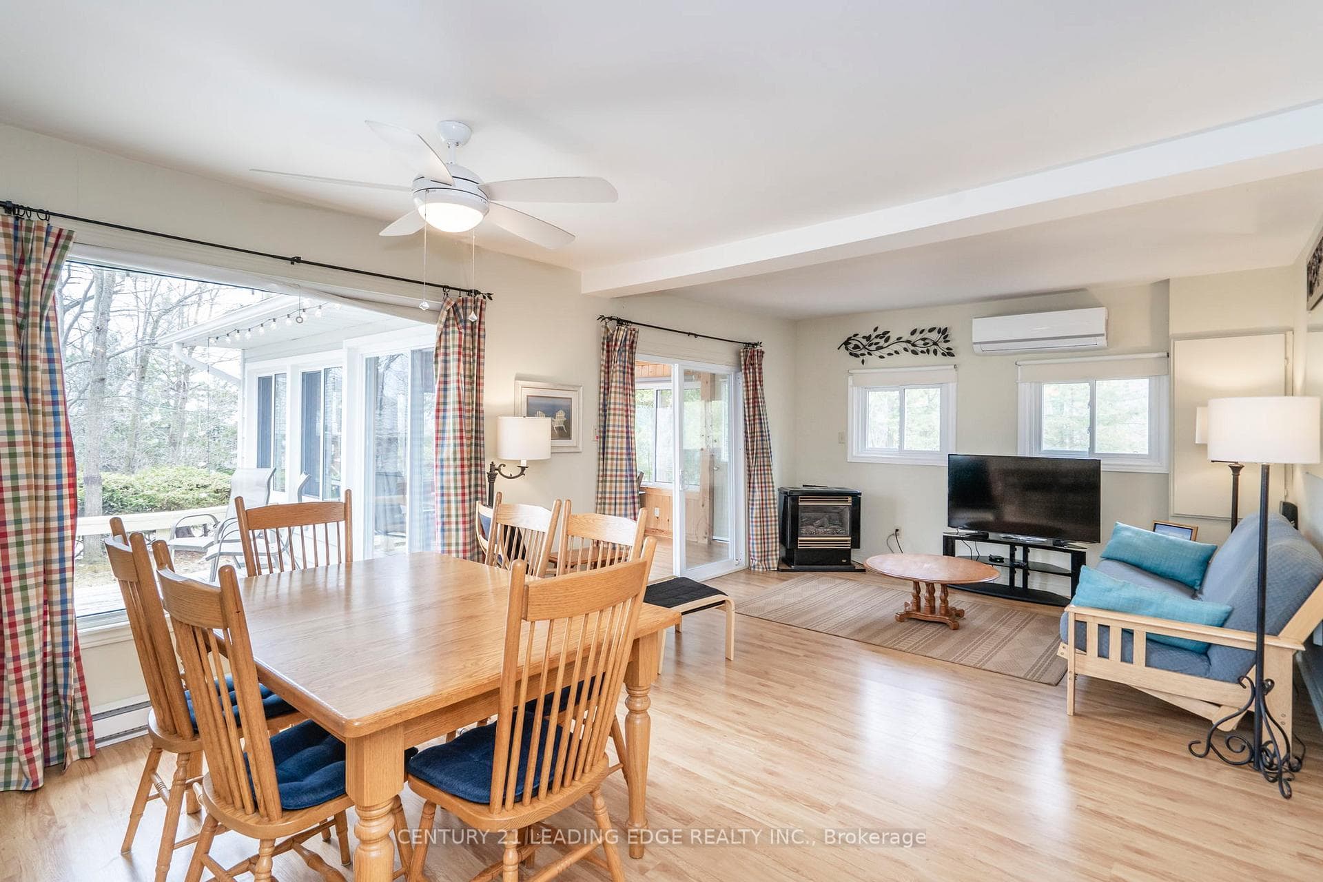 19 Beau Rivage Avenue photo 16