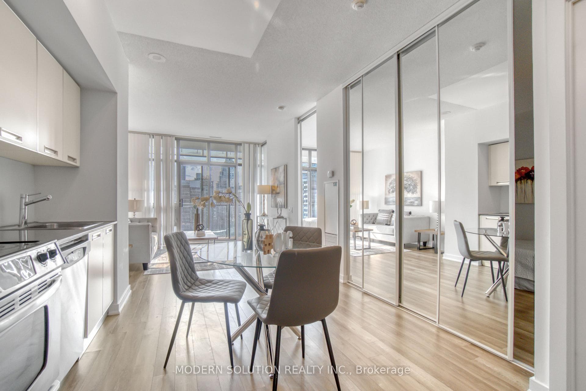 33 Charles Street Unit 1408 photo 10
