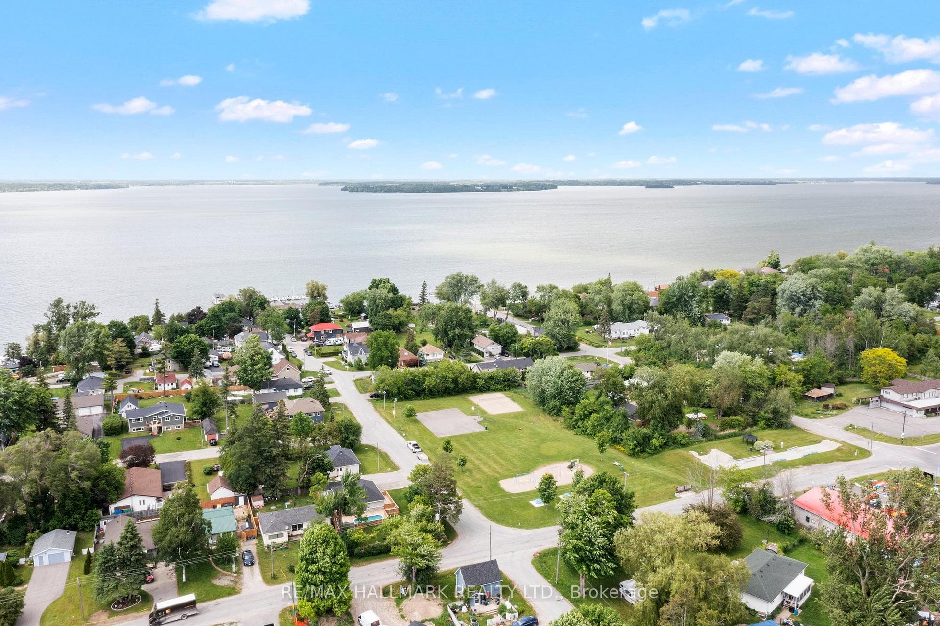 19 Marina Drive photo 38
