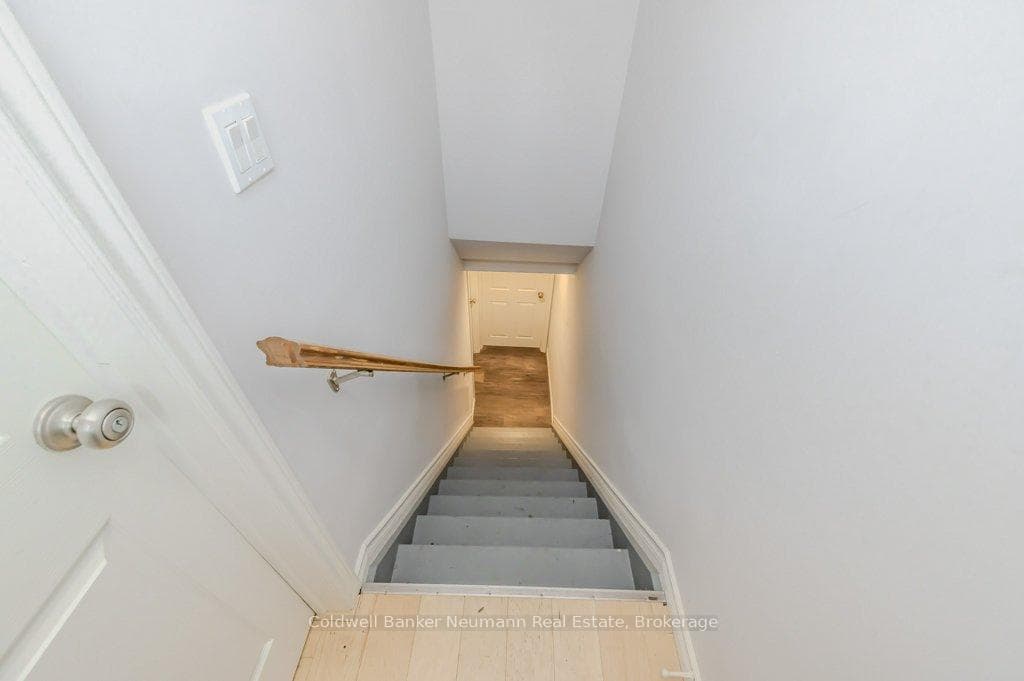 11 Yewholme Drive photo 13
