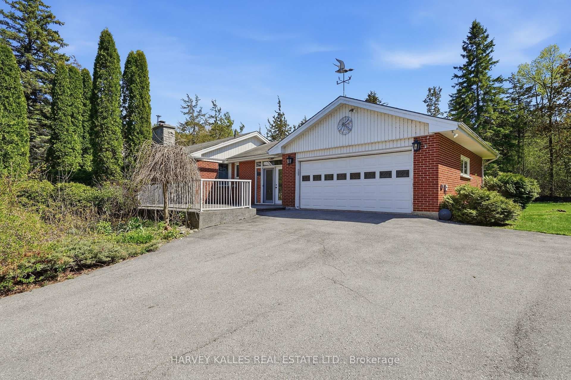 11653 Loyalist Parkway photo 27