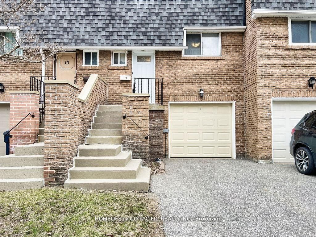 42 Stonehill Court Unit 11 photo 1