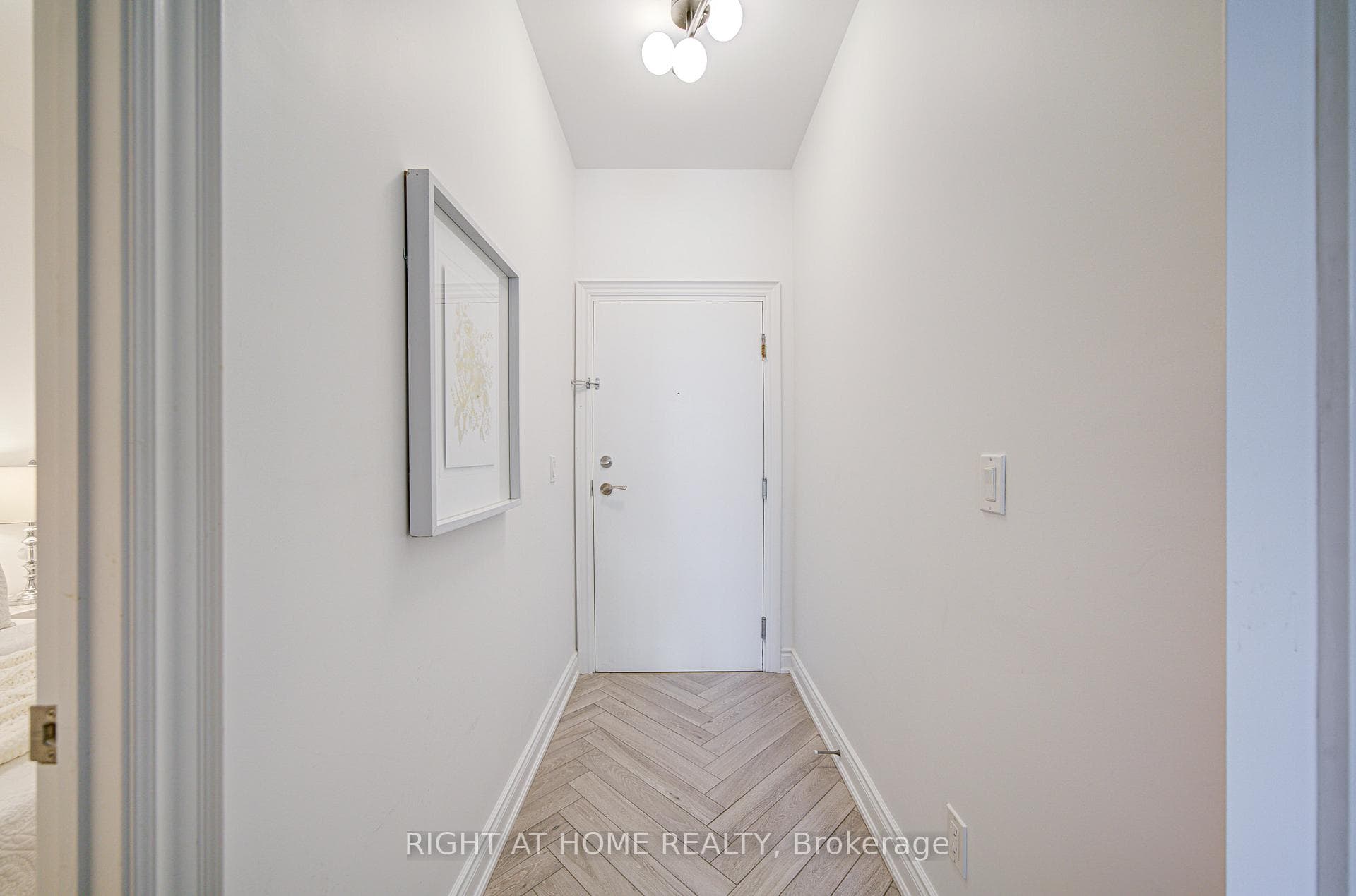 38 Cedarland Drive Unit C103 photo 6