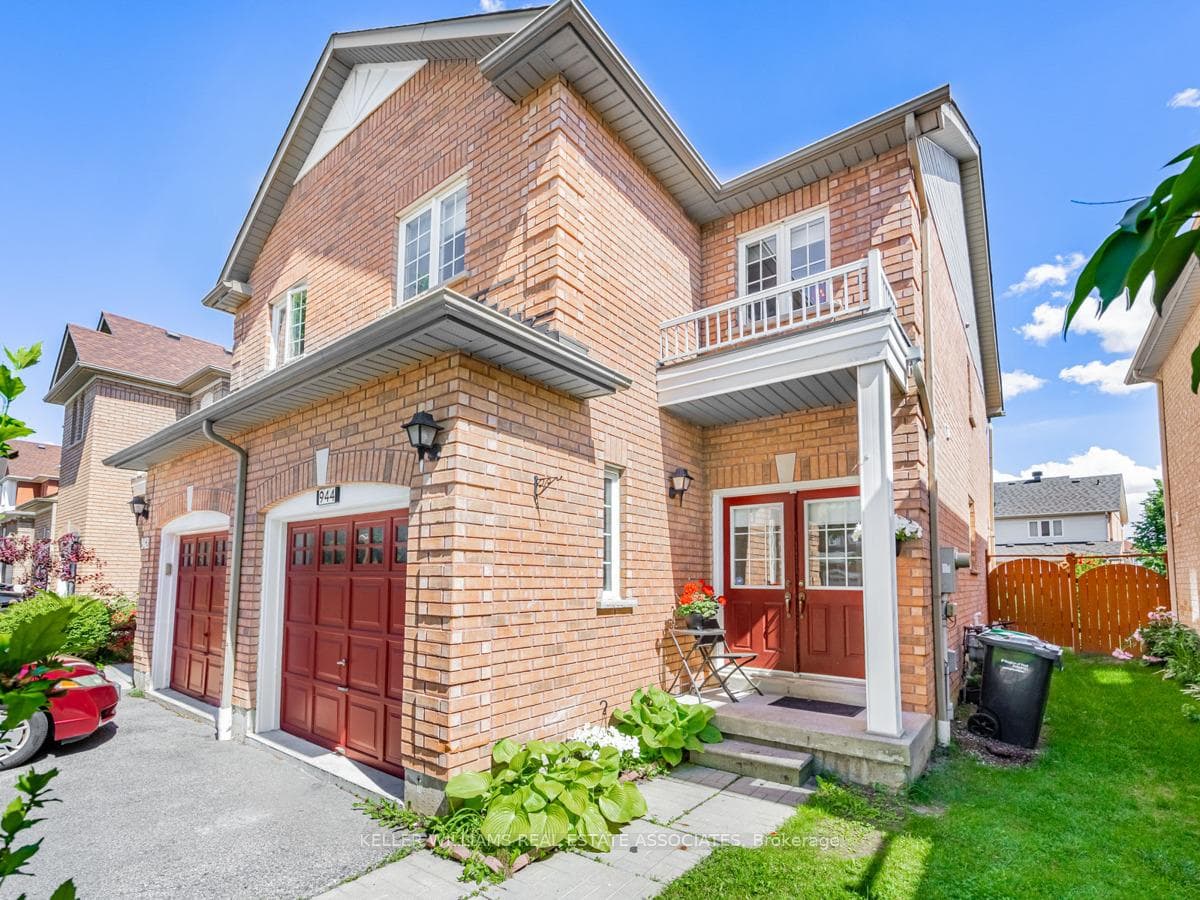 944 Flute Way photo 3