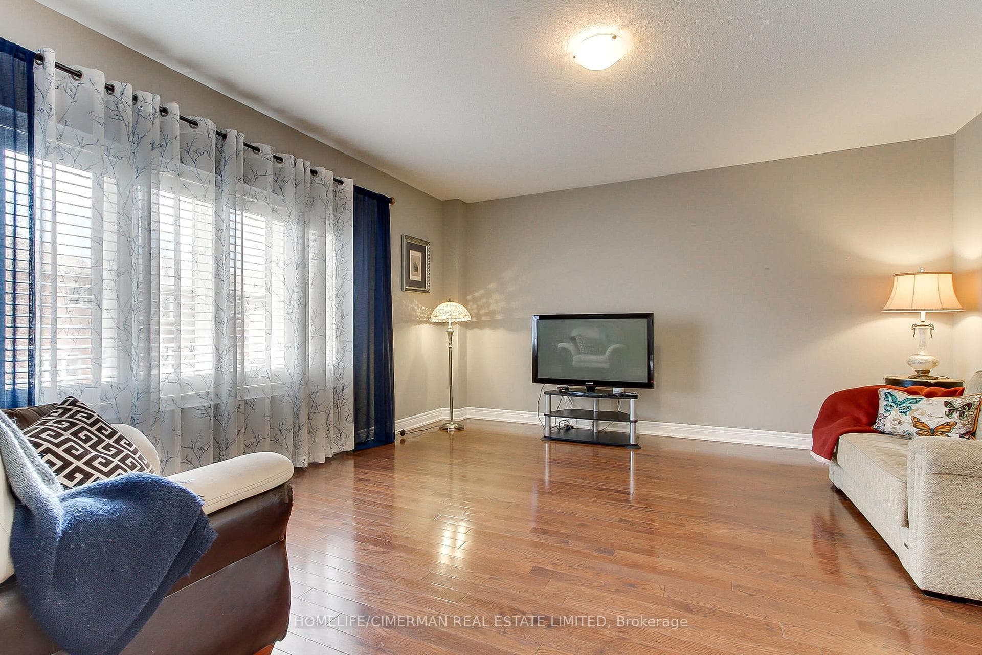 88 Chelsea Crescent photo 15