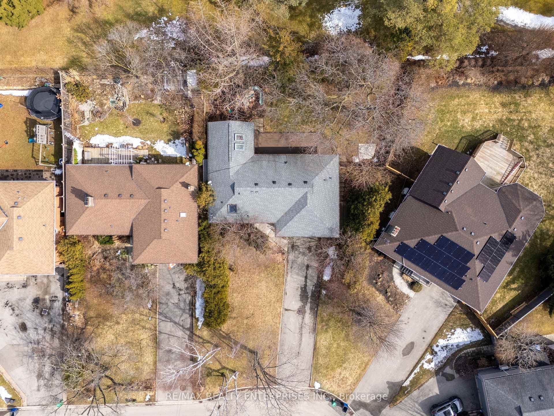 1439 Larchview Trail photo 46
